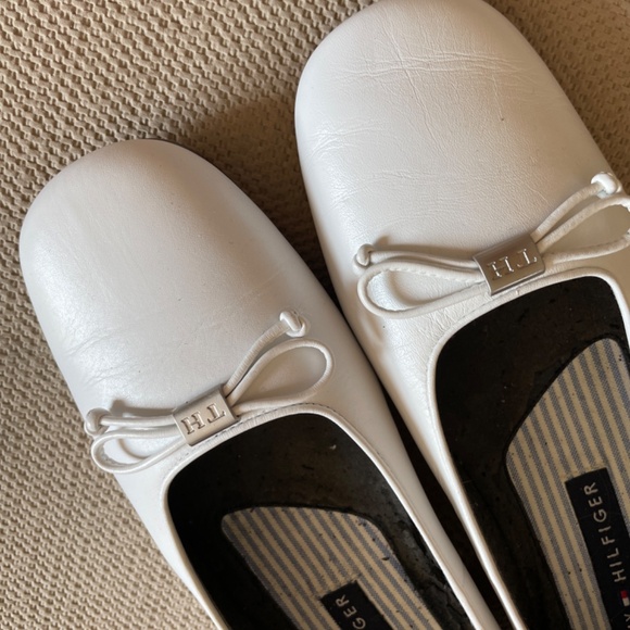 Tommy Hilfiger White Leather Ballerina Flats Size 7 / EU 38 - Picture 7 of 7